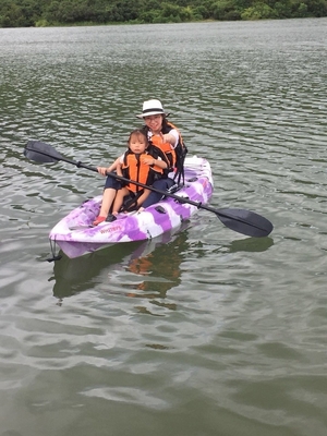 1 personne assise sur le dessus Kayak 2,7m longueur Matériau LLDPE/HDPE Idéal pour la pêche