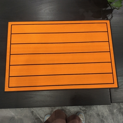 Couleur personnalisée de texture de mousse Deck Pads pour les bateaux Woowave 3M auto-adhésif EVA plancher