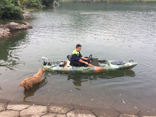 395*92*35cm Kayak de pêche unique Woowave Design avec entraînement à pédales et moteur électrique