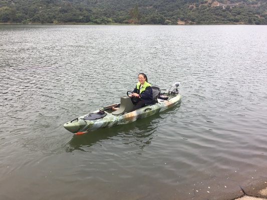 395*92*35cm Kayak de pêche unique Woowave Design avec entraînement à pédales et moteur électrique