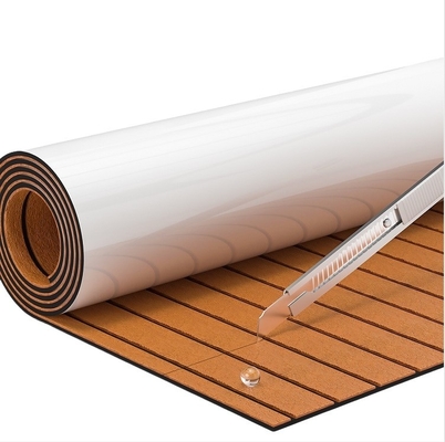 Plancher de bateau imperméable à l'eau feuille de mousse EVA pour le pont de yacht en surface en rainures de pinceau