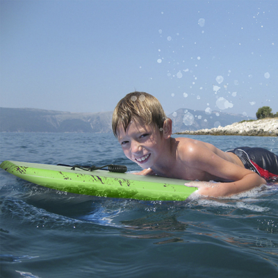 Conquérez les vagues des lacs et des rivières avec des planches en mousse WOOWAVE légères et durables